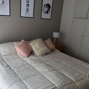 Apartamento Amoblado De 2 Ambientes Completo